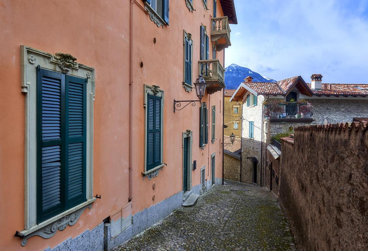Varenna Perfect Place 2 Suites Bagian luar foto